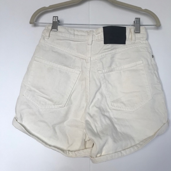 CHEAP MONDAY | HIGH WAISTED DENIM SHORTS - Picture 2 of 5